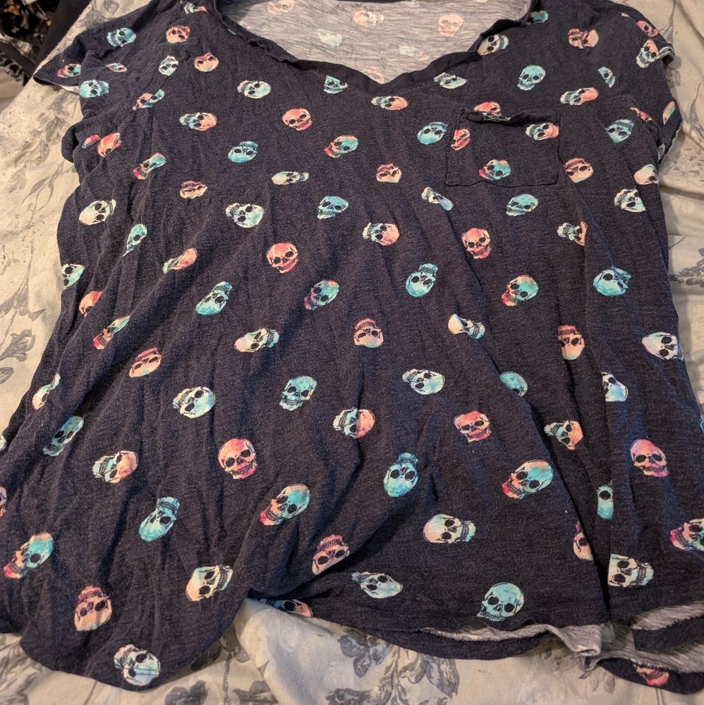 Torrid Navy Skull Print Short Sleeve Top